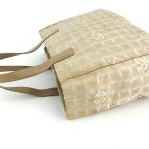 CHANEL Tote Bag Beige Silver Women A15991 Authentic secondhand